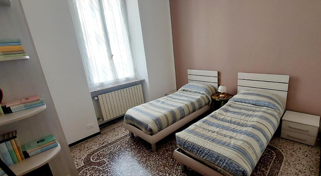 Ca' Mariuccia. Appartamento A Un Passo Dal Mare Savona Exterior photo