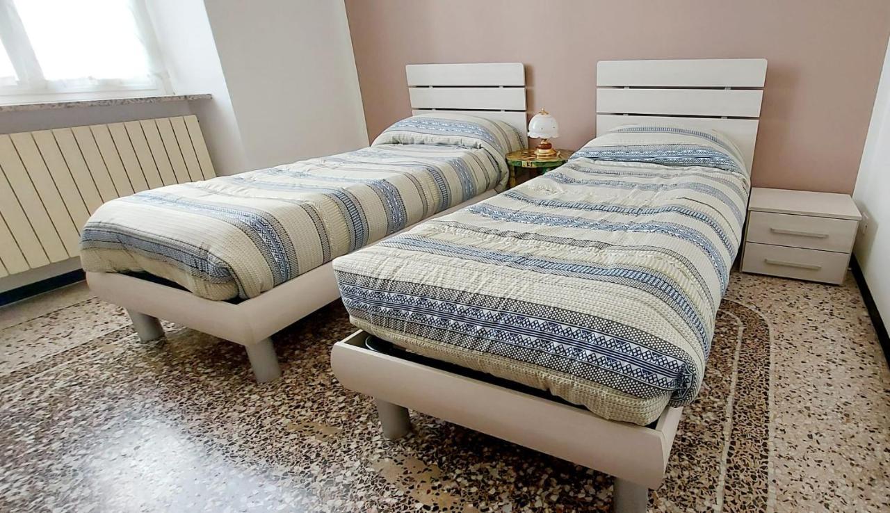 Ca' Mariuccia. Appartamento A Un Passo Dal Mare Savona Exterior photo